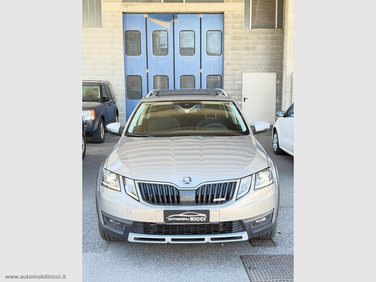 SKODA Octavia 2.0 TDI CR 180 4x4 DSG W. Scout