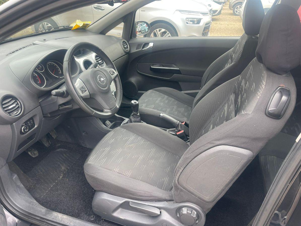 Opel Corsa 3 Porte Corsa 3p 1.2 Edition (elective) 85cv LEGGI
