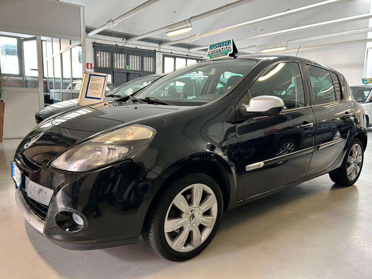 Renault Clio 1.2 16V 5 porte Dynamique