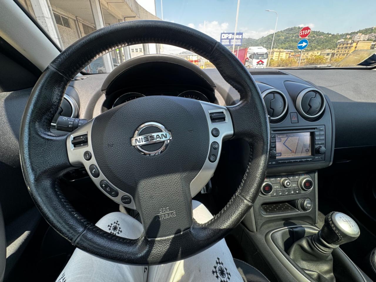 Nissan Qashqai 1.5 dCi DPF Tekna 2012