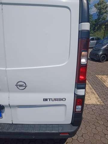 Opel Vivaro van 3 posti 1.600 biturbo 125cv