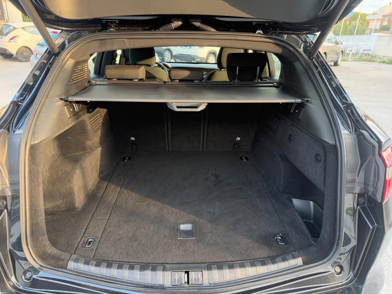 Alfa Romeo Stelvio 2.2 Turbodiesel 160 CV AT8 RWD Super Business