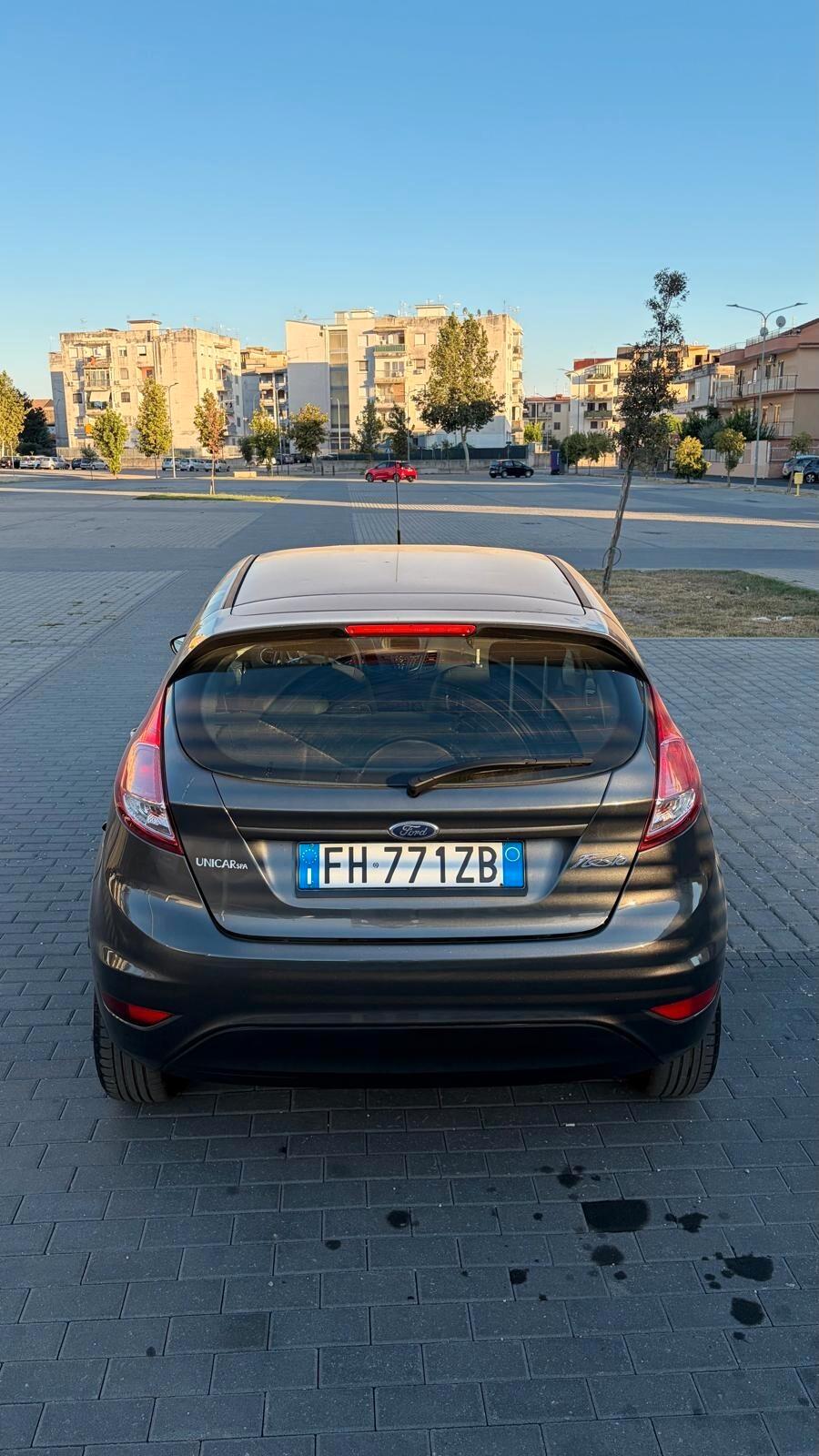 Ford Fiesta 1.4 5p. Bz.- GPL Titanium