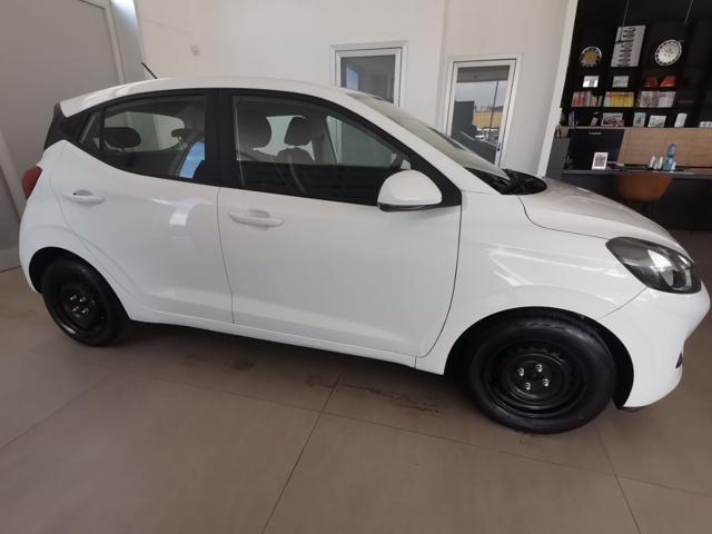 HYUNDAI i10 1.0 SOLO 10 000 KM!!!!