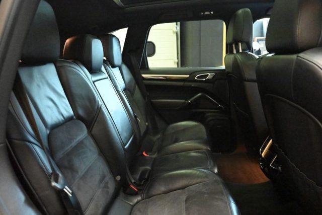 PORSCHE Cayenne 3.0 TDI V6 TIP.TET.21"PASM NAVI CHRONO SED.TURBO