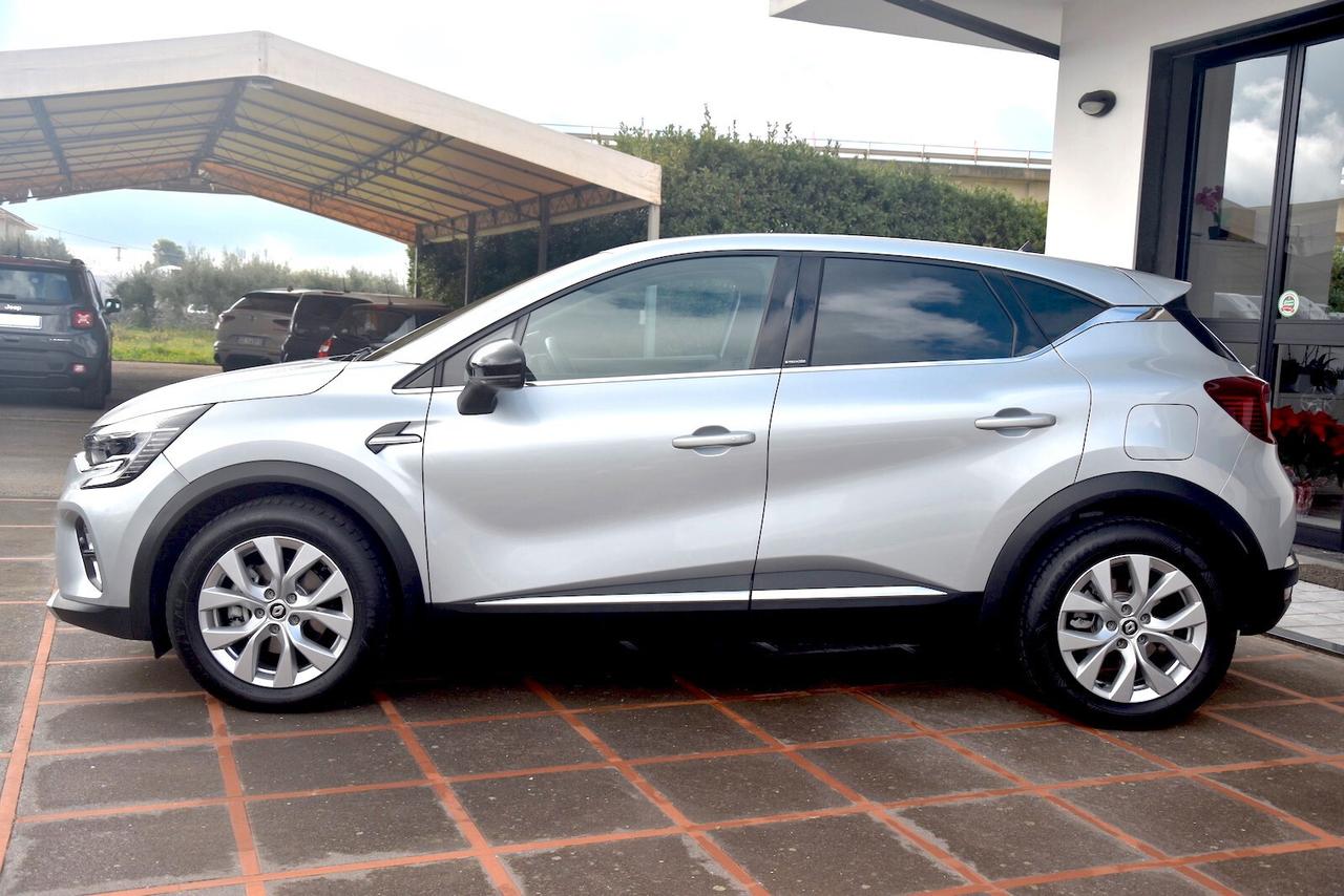 Renault Captur Plug-in Hybrid E-Tech 160cv Intens