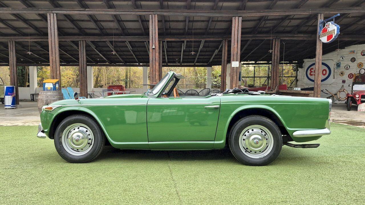 Triumph TR4A IRS – 1966