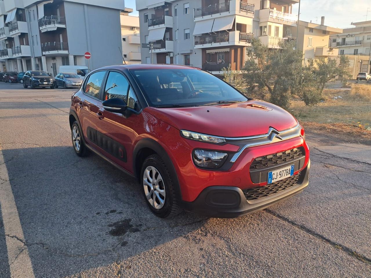 Citroen C3 BlueHDi 100 (IVA ESPOSTA)