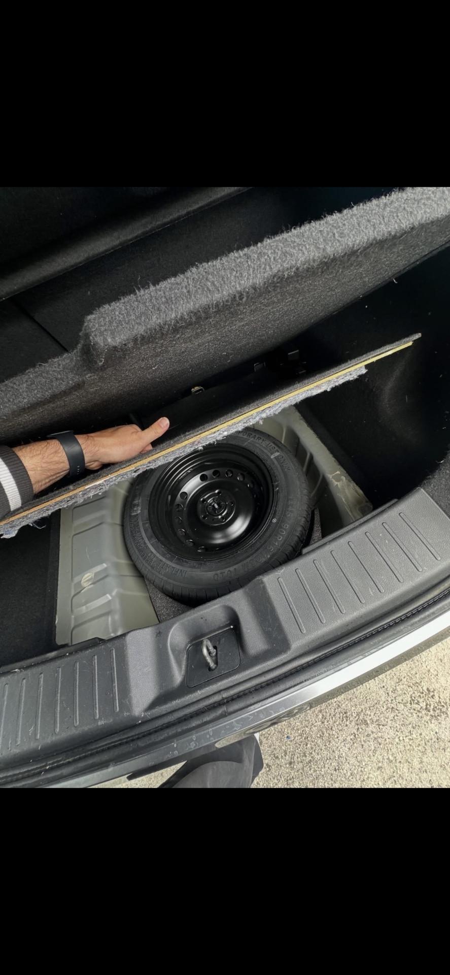 Nissan Juke 1.0 DIG-T 114 CV DCT N-Connecta