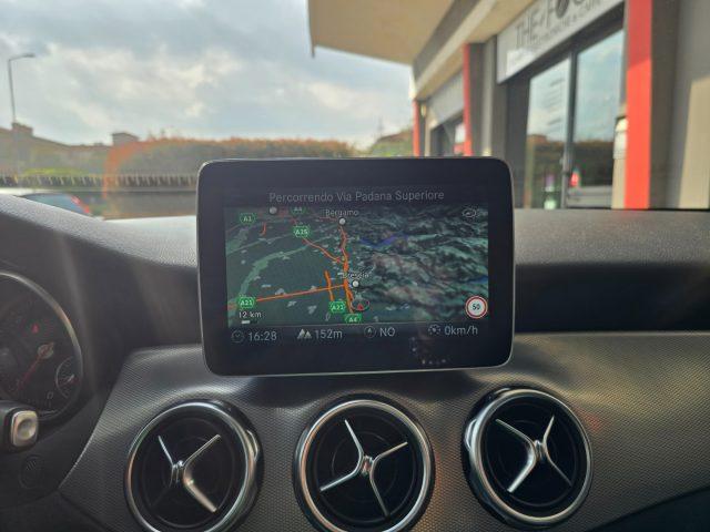 MERCEDES-BENZ GLA 200 d Automatic Navigatore RetroCamera Xenon + LED