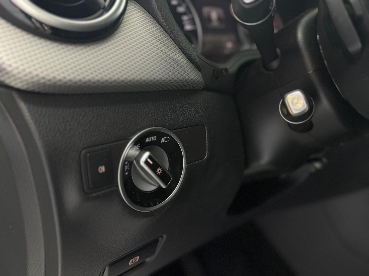Mercedes-benz B 180 d Automatic Premium