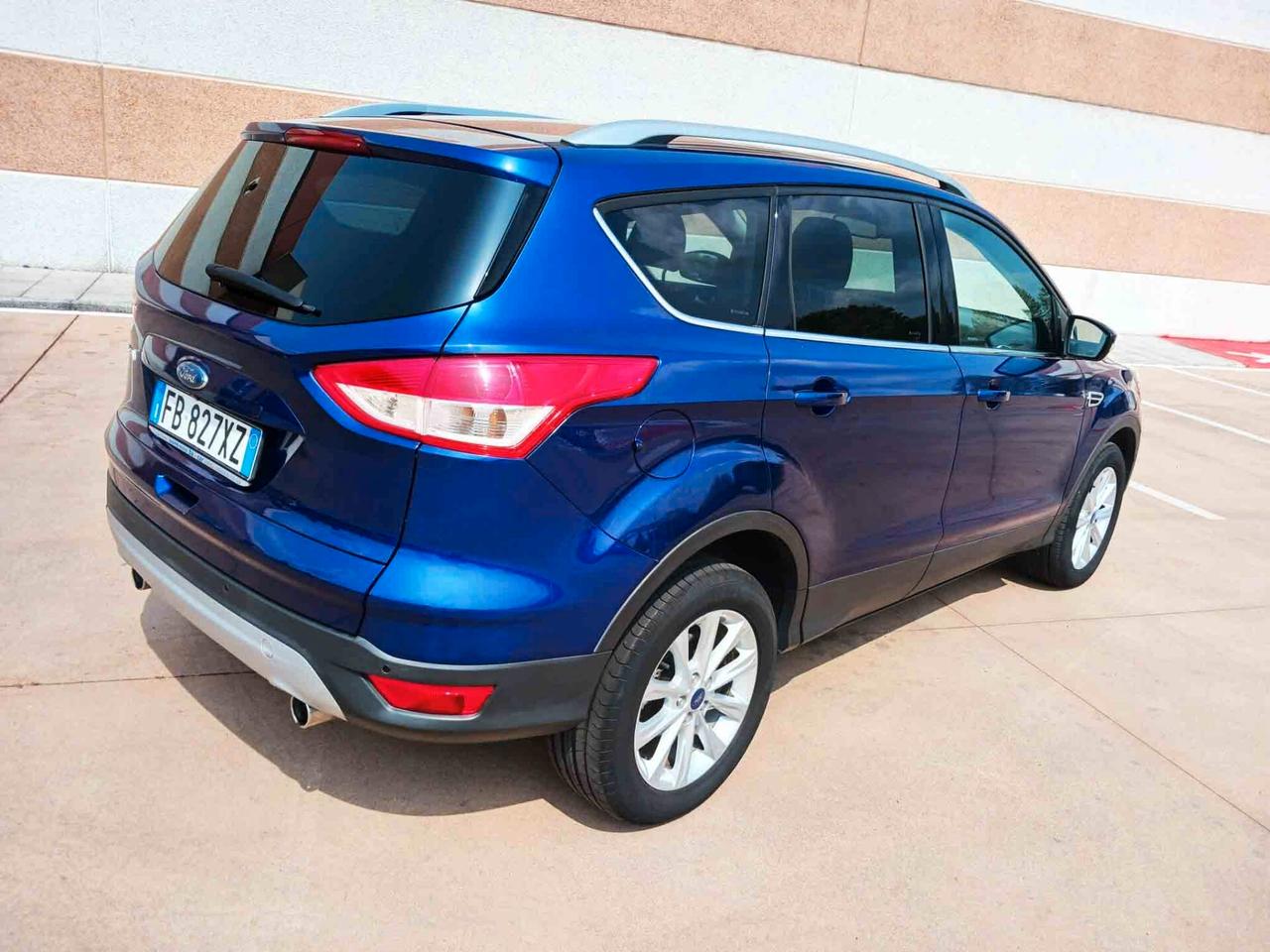 Ford Kuga 4WD Titanium - Tetto - EURO 6