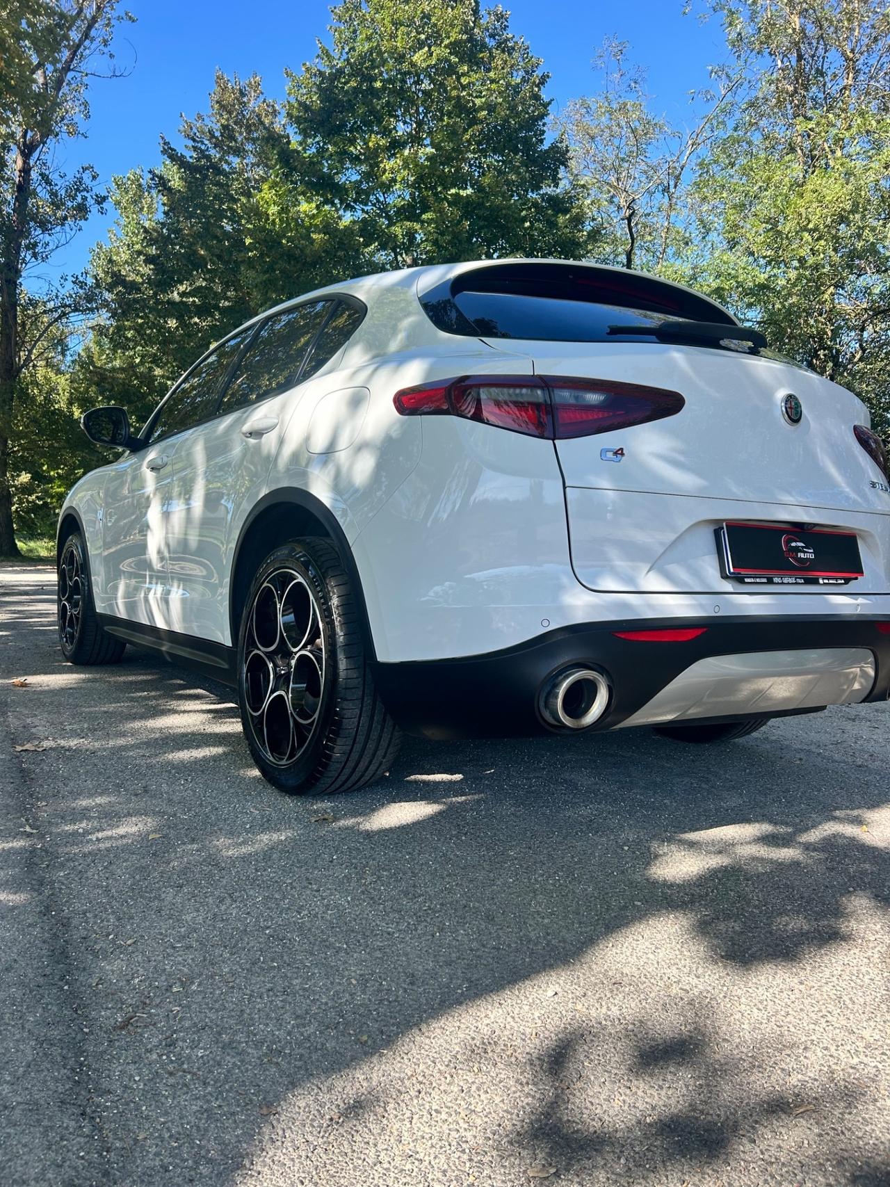 Alfa Romeo Stelvio 2.2 Turbodiesel 210 CV AT8 Q4 B-Tech