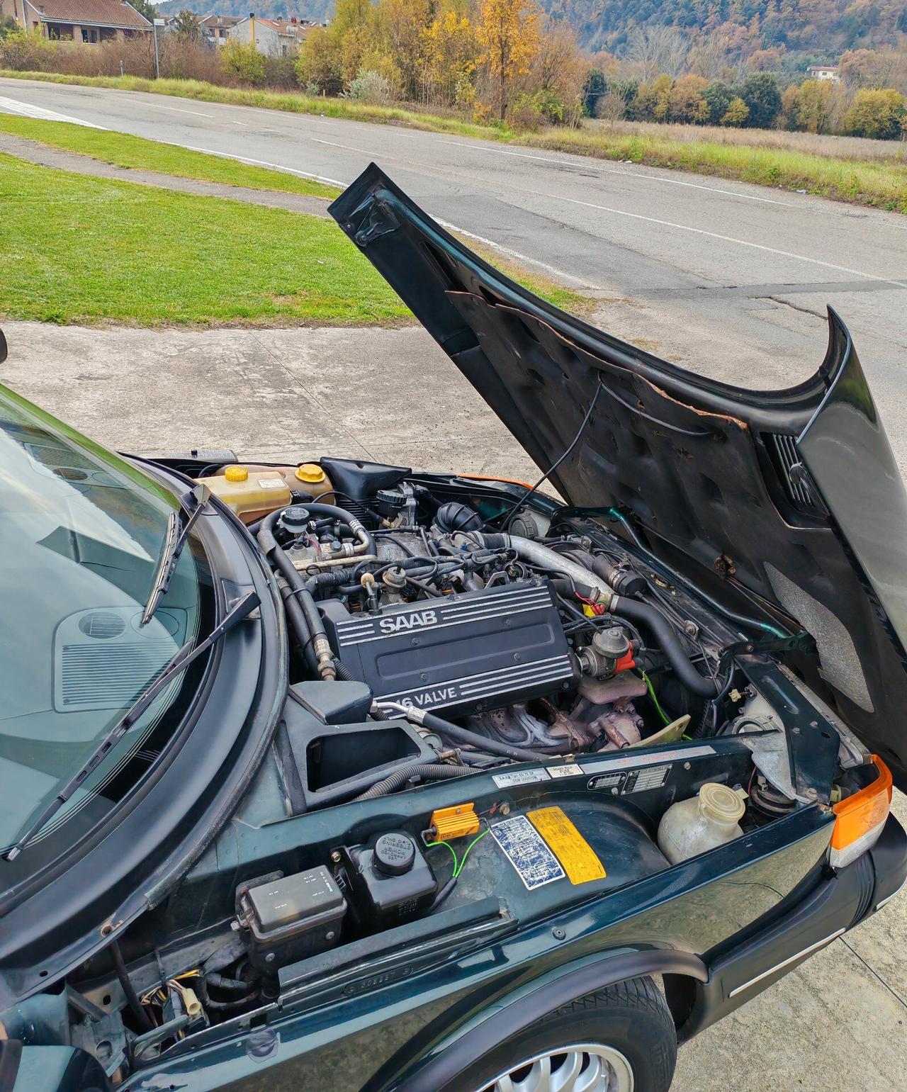 Saab 900 EP Cabriolet (Magnifica)