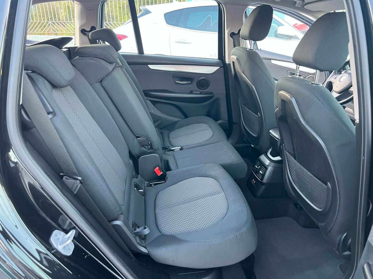 Bmw Serie 2 Gran Tourer -7 POSTI-