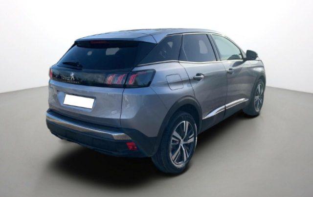 PEUGEOT 3008 PureTech Turbo 130 S&S Allure Pack N1 Autocarro