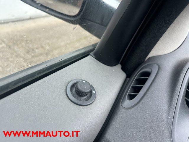 RENAULT Scenic 1.6 16V GPL Serie Speciale