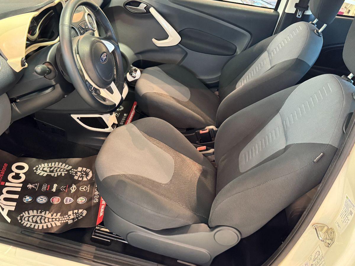 FORD Ka 1.3 TDCi 75CV Titanium