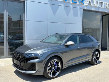 Audi RSQ8 performance possibilità noleggio no scoring