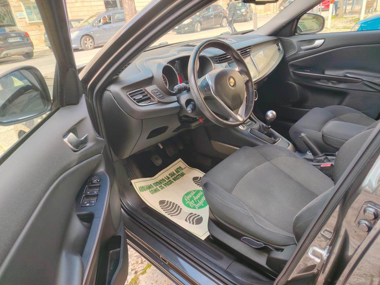 Alfa Romeo Giulietta 1.6 JTDm-2 120 CV Distinctive