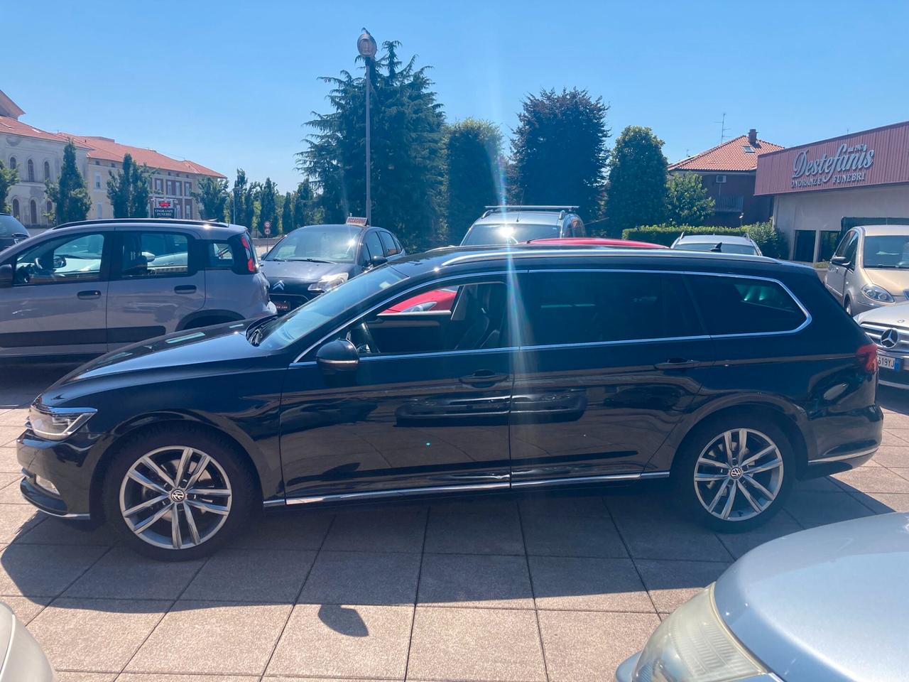 Volkswagen Passat Variant Business 2.0 TDI DSG Highline BlueMot. Tech.