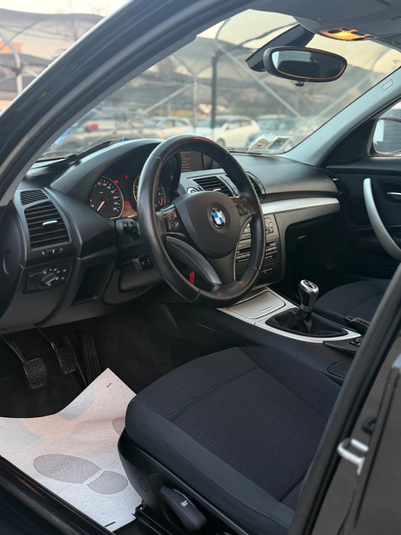 Bmw 116 116i cat 5 porte Futura