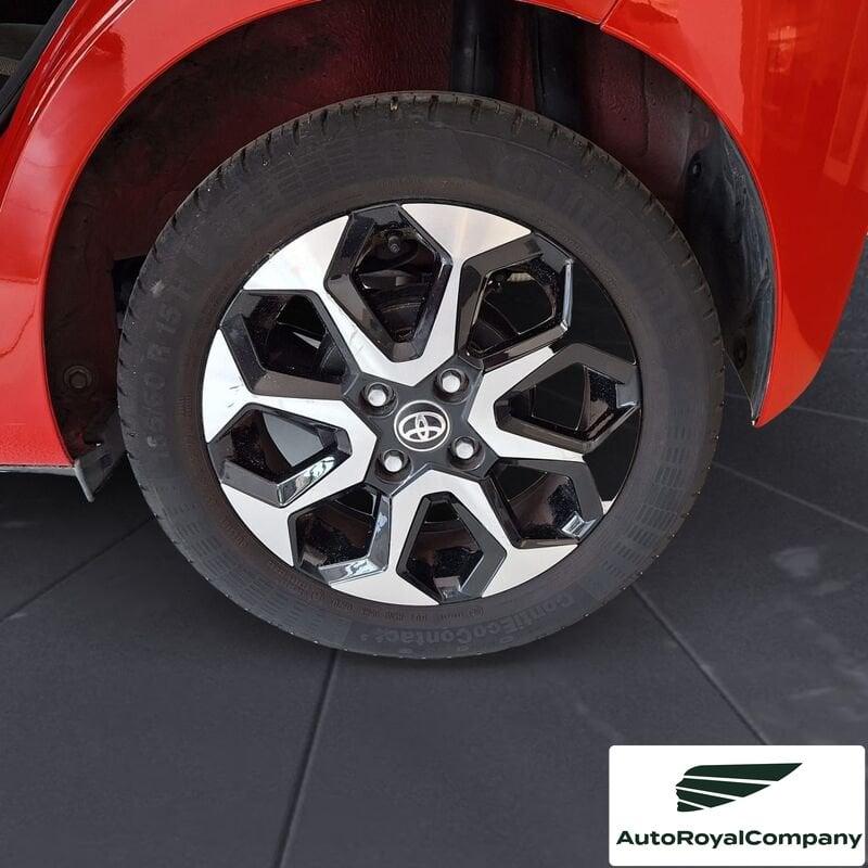 Toyota Aygo Aygo Connect 1.0 VVT-i 72 CV 5 porte x-play MMT