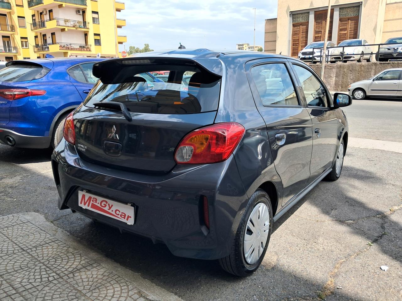 Mitsubishi Space Star 1.2 Invite SDA