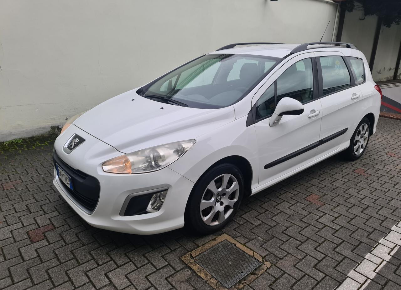 Peugeot 308 SW 1.6 e-HDi 112CV - km certificati