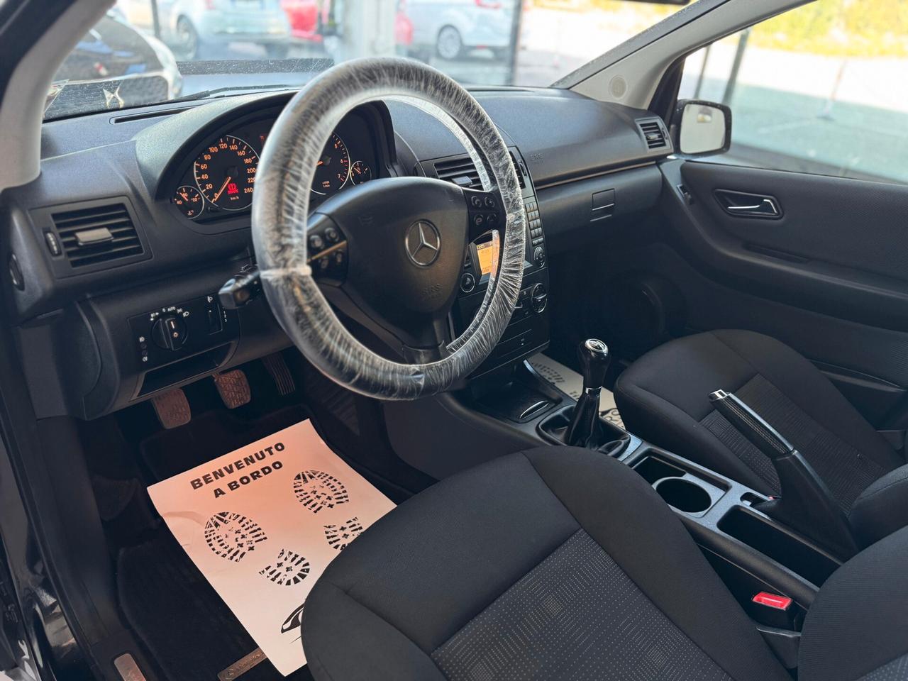 Mercedes-benz A 160 BlueEFFICIENCY Special Edition
