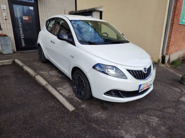 LANCIA Ypsilon 1.0 FireFly 5 porte Hybrid Gold Plus PREZZO REALE