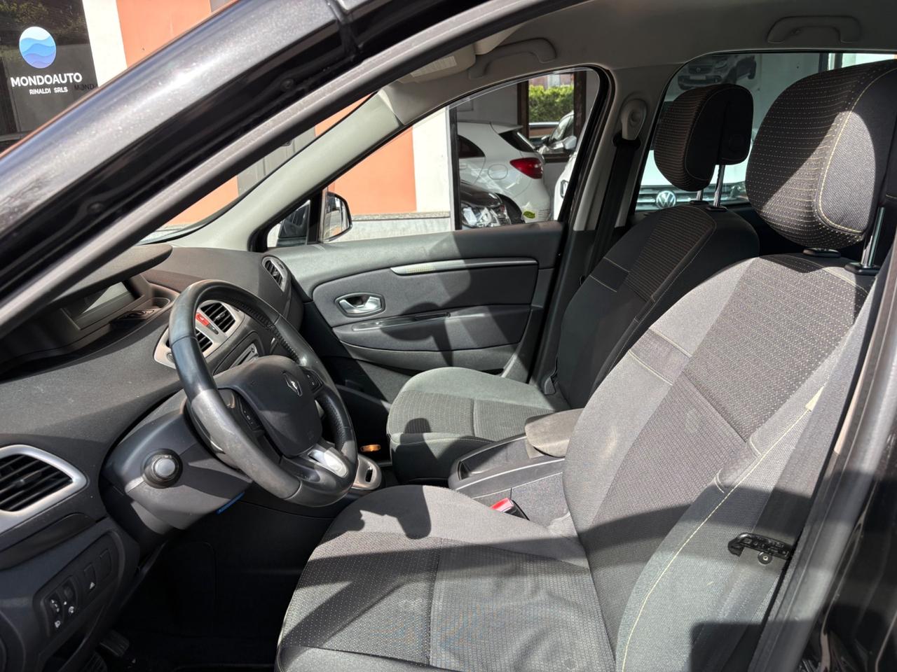 Renault Grand Scénic 1.5 dCi/105CV 7 POSTI