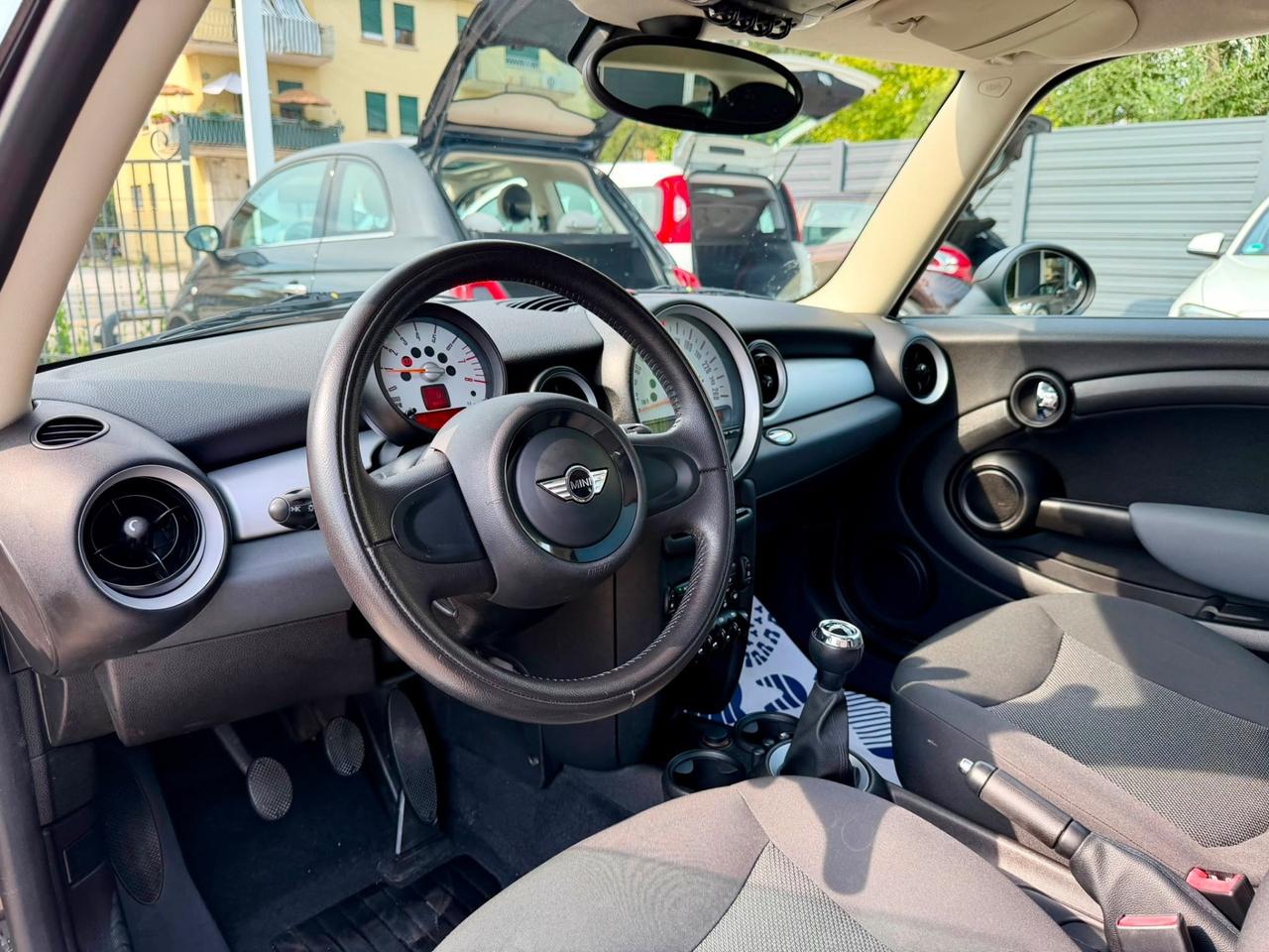 Mini 1.6 16V Cooper Neopatentati