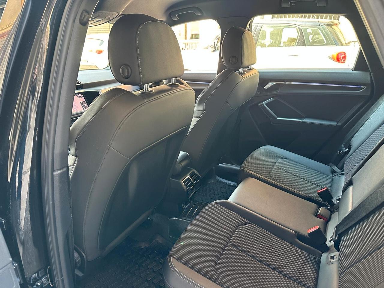 Audi Q3 35 TDI S tronic S line edition x2 *FULL*