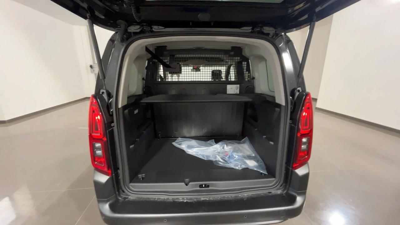 Berlingo BlueHDi 130 S&S EAT8 Combi Plus
