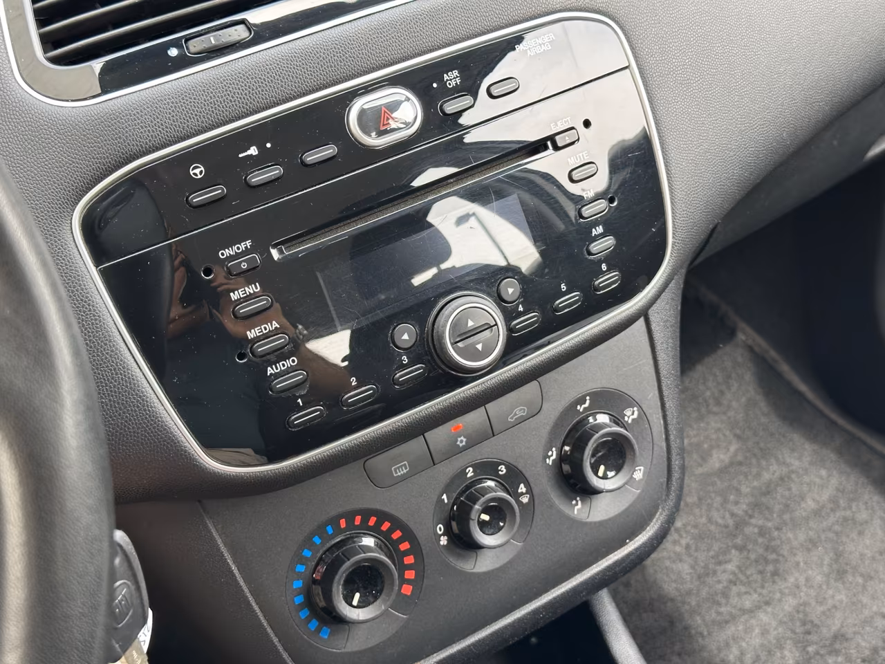 Fiat Punto 1.3 MJT II 75 CV 5 p Neopatentati