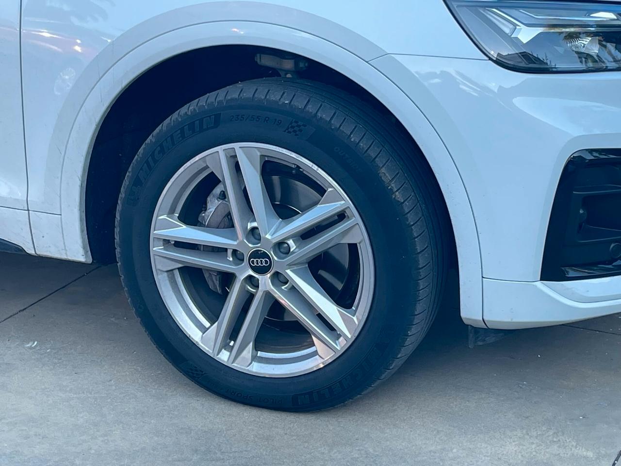 Audi Q5 40 TDI 204 CV quattro S tronic line plus