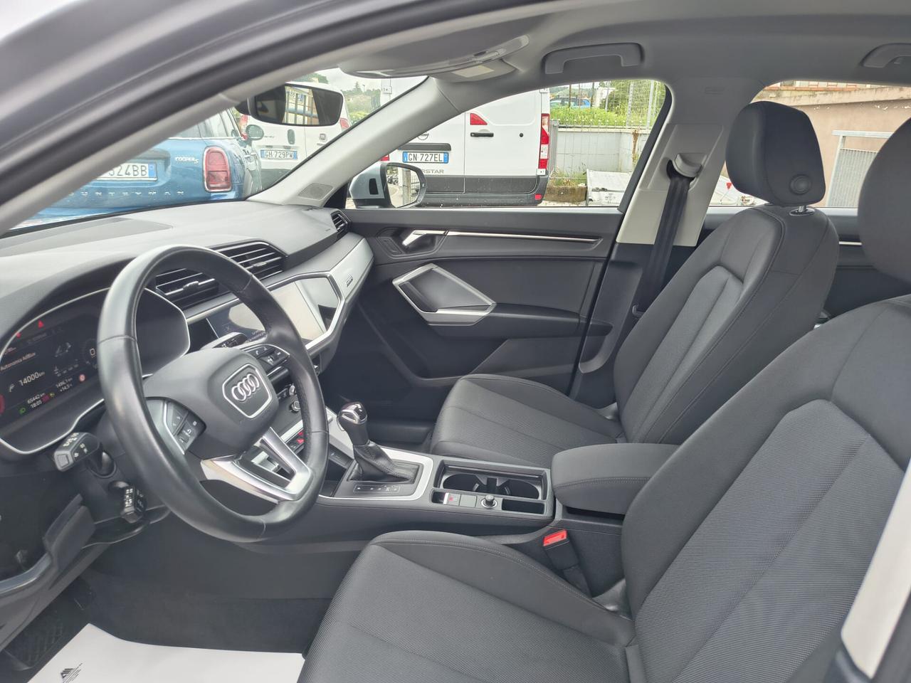 Audi Q3 2.0 TDI quattro S tronic *4x4*cambio automatico*PREZZO REALE