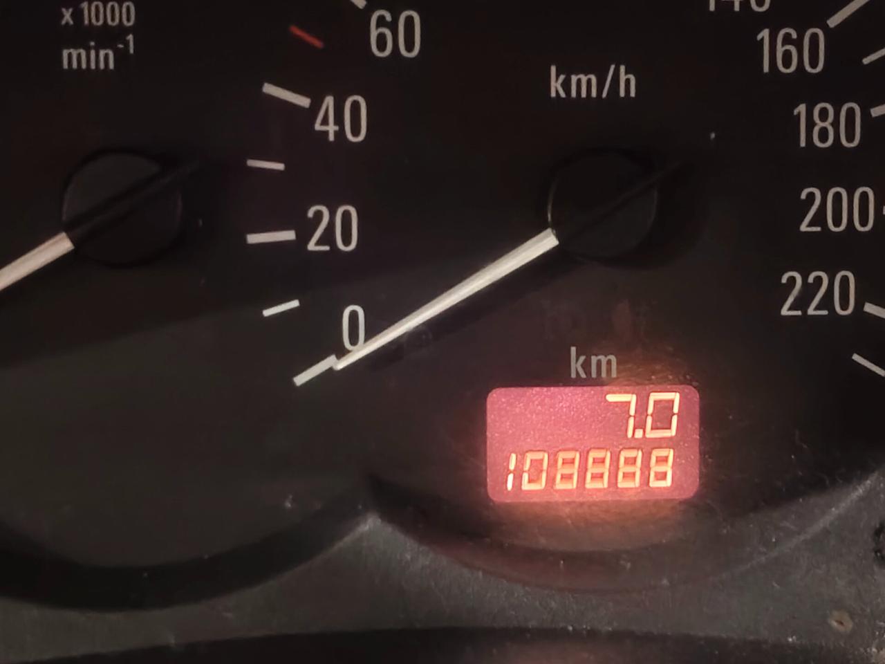 OPEL CORSA EURO 4!!!! SUPER ECONOMICA!!!