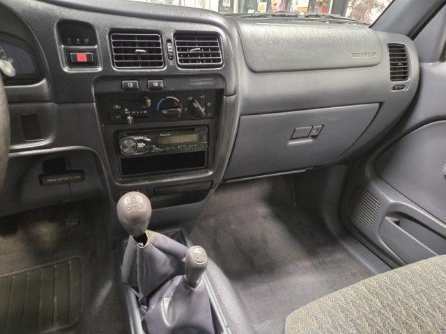 TOYOTA Hilux EXTRA-CAB D-4D ARIA CONDIZIONATA