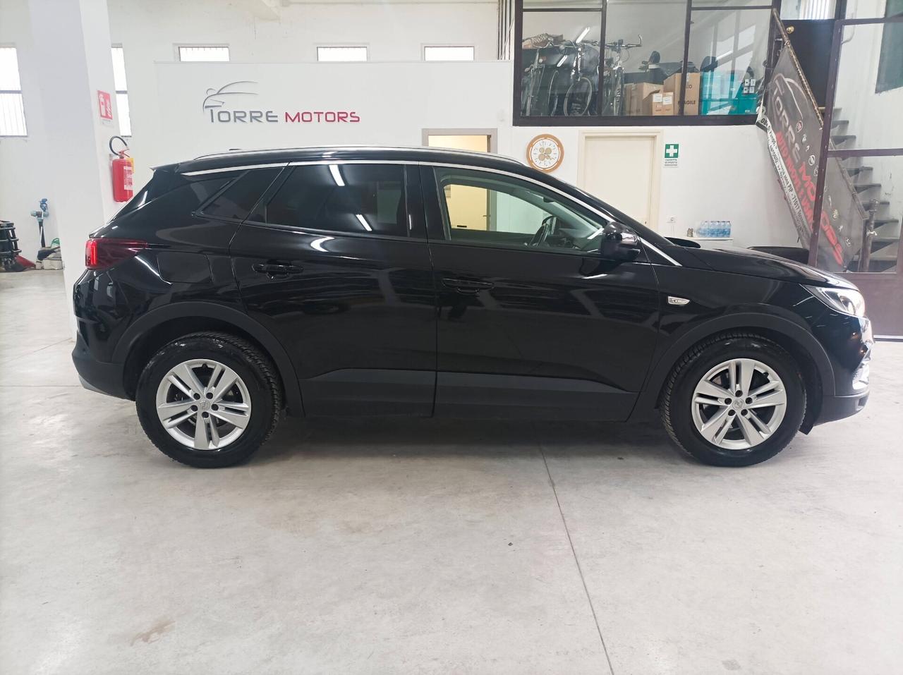 Opel Grandland X 1.6 diesel Ecotec Start&Stop aut. Business 05/2018