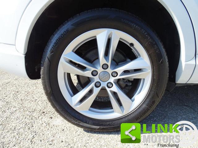 AUDI Q3 2.0 TDI 120 CV Business pacchetto SPORT *UNIPRO*