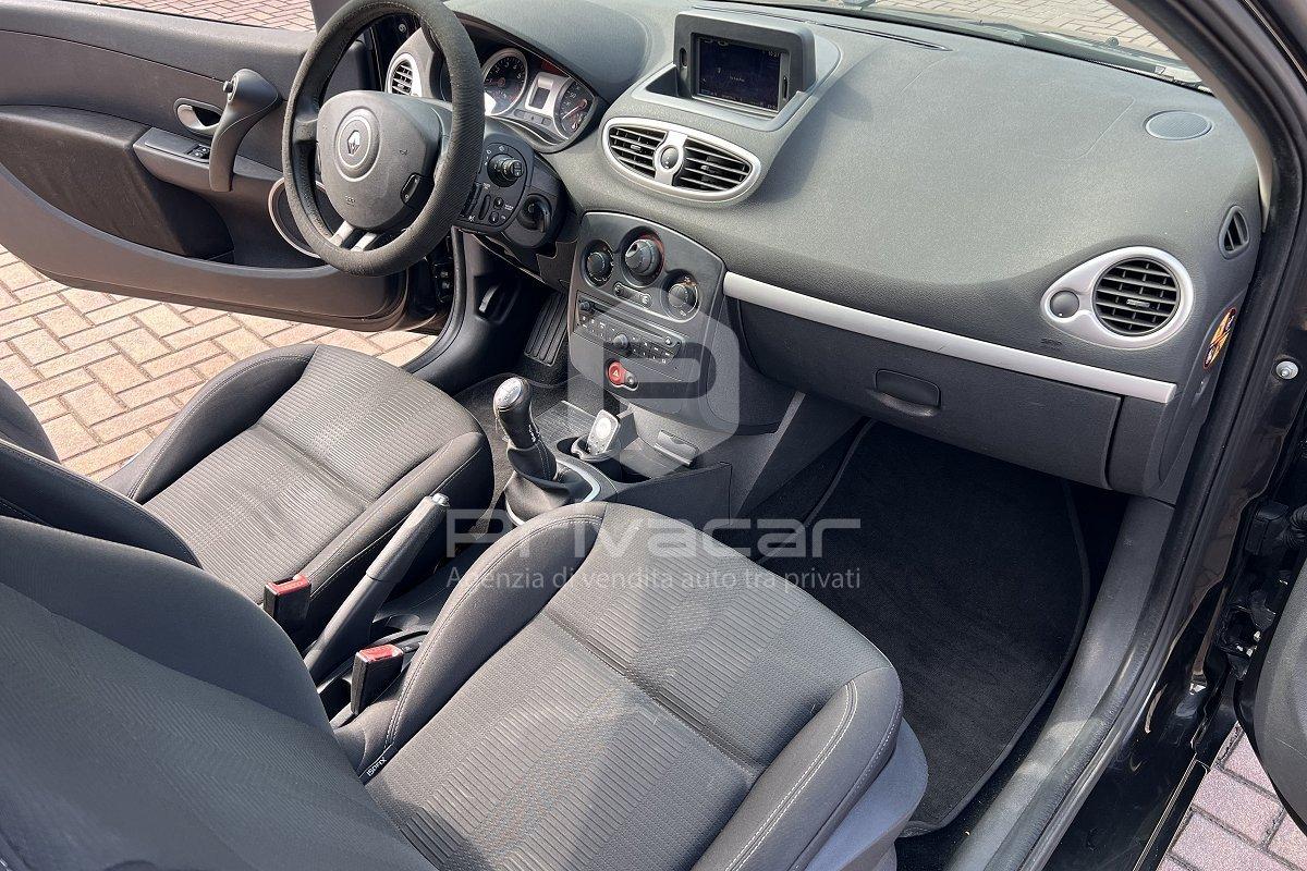RENAULT Clio 1.2 16V 3 porte Dynamique