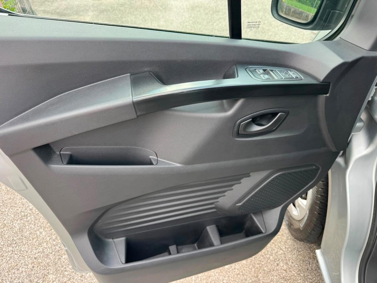 Opel Vivaro 29 1.6 BiTurbo 145CV S&S EcoFLEX PL-TN Combi