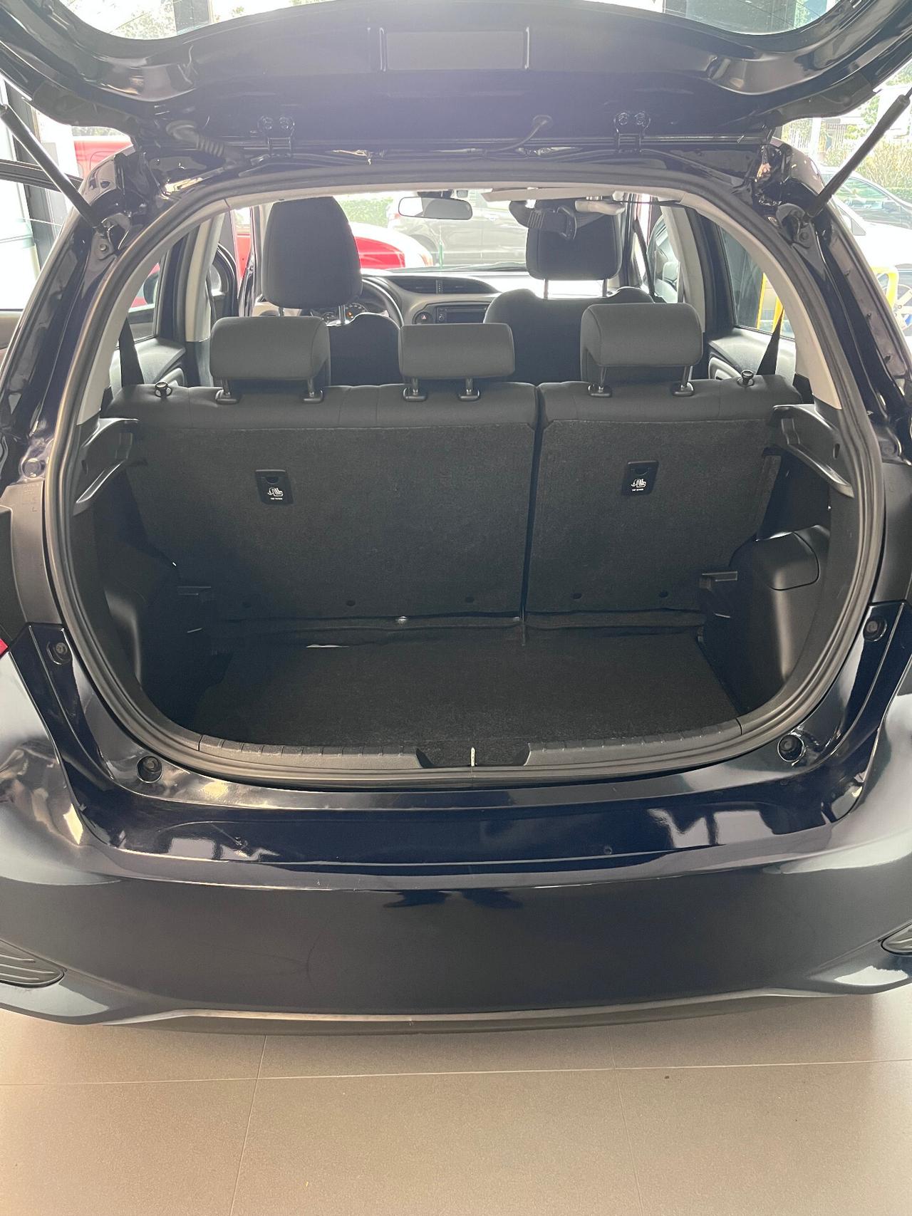 Toyota Yaris 1.5 Hybrid 5 porte Cool