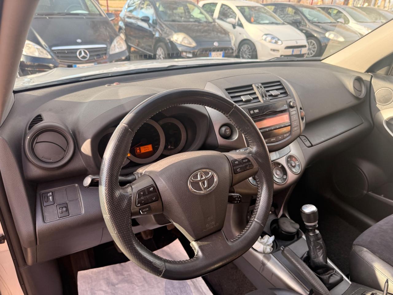 Toyota RAV 4 RAV4 Crossover 2.2 D-4D 150 CV DPF Exclusive