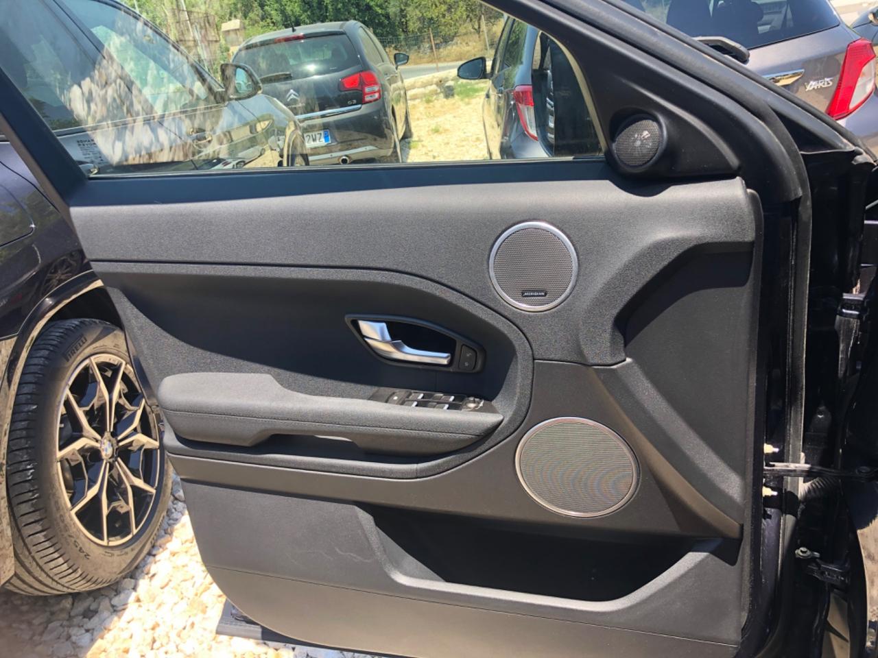 Land Rover Range Rover Evoque Range Rover Evoque 2.2 TD4 5p. Dynamic