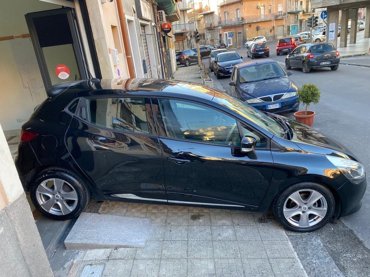 Renault Clio 1.5 dCi 8V 75CV 5 porte Live