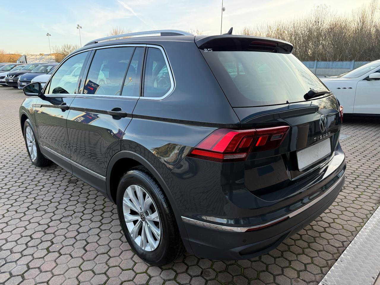Volkswagen Tiguan 2.0 TDI SCR Life OK NEOPATENTATI