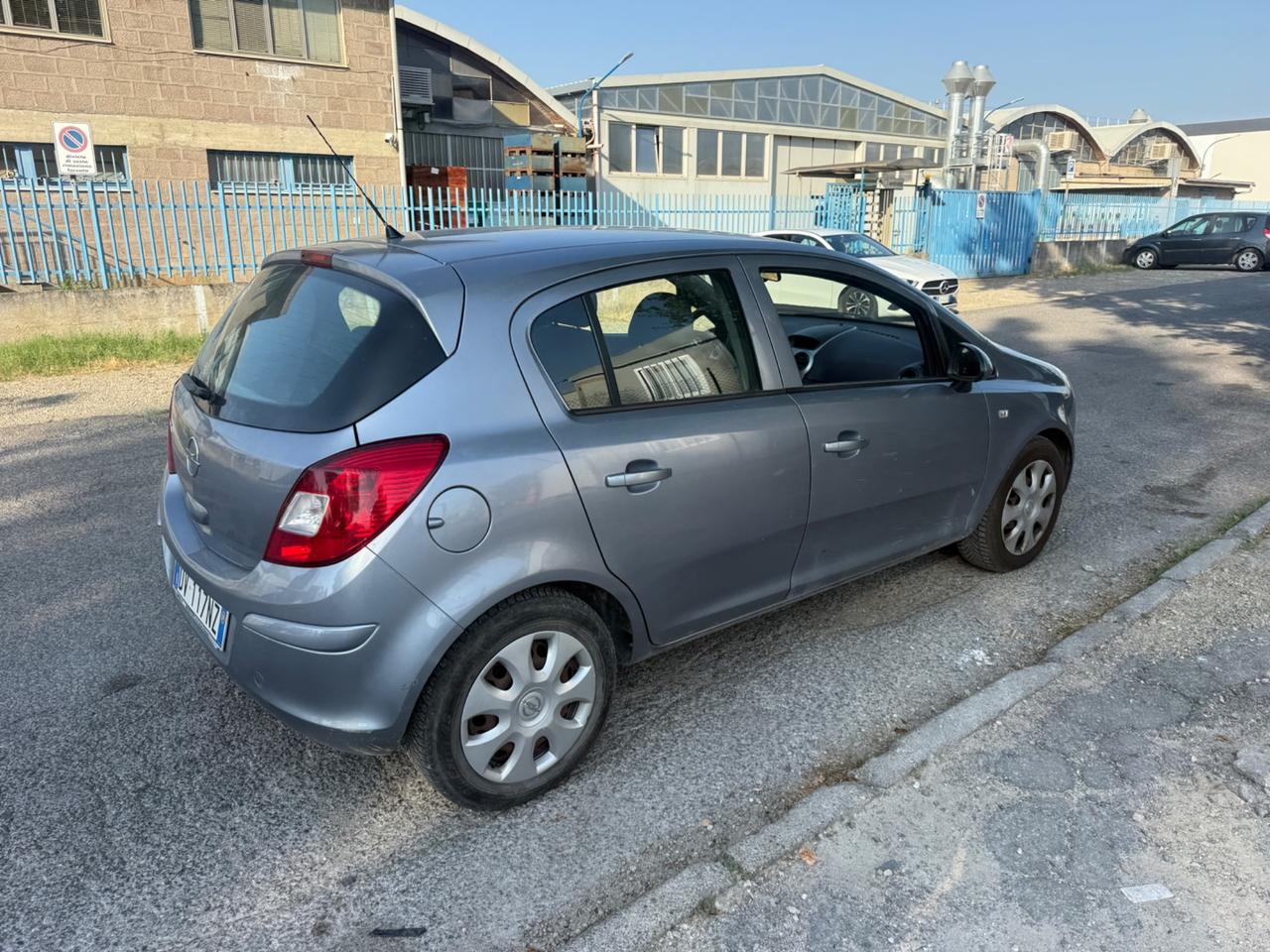 Opel Corsa 1.2 5 porte Easytronic Enjoy